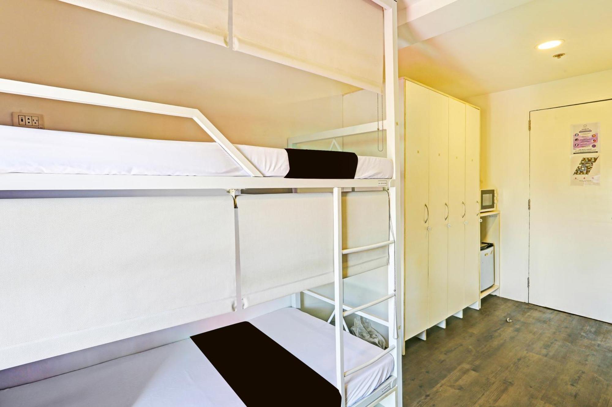 Spot On Hostel ,Taguig Manila Formerly Mytown Hongkong מראה חיצוני תמונה