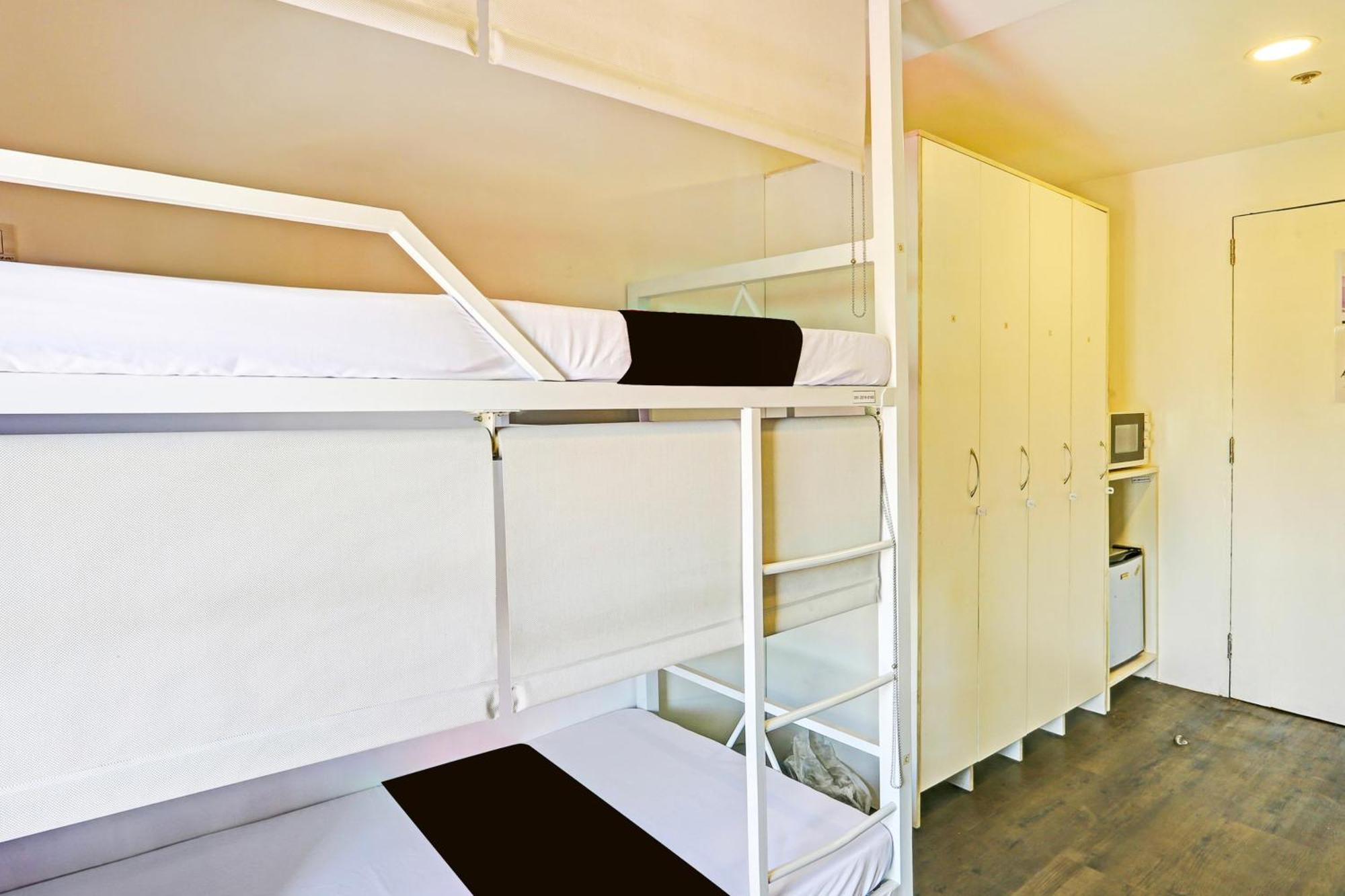 Spot On Hostel ,Taguig Manila Formerly Mytown Hongkong מראה חיצוני תמונה